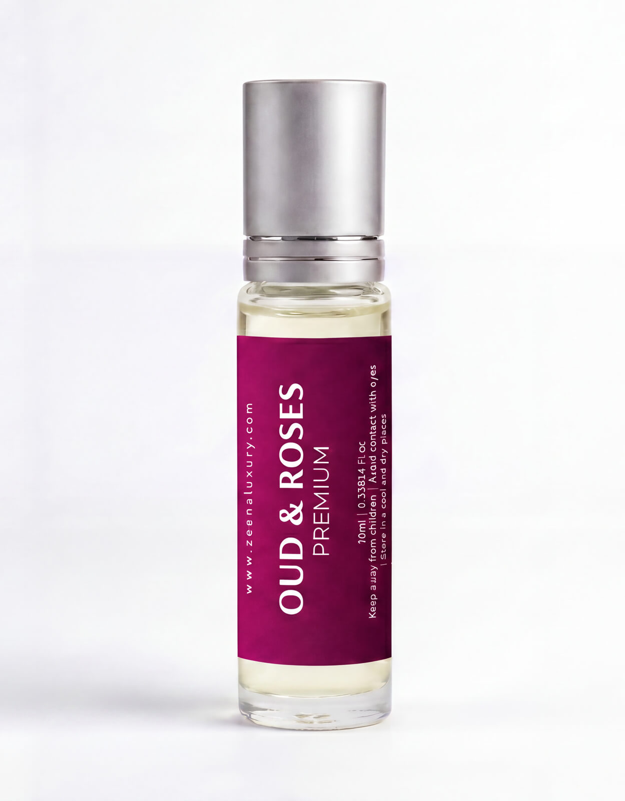 OMARO Oud & Roses Perfume Oil roll-on bottle with luxurious floral oud fragrance for women and men, alcohol-free long-lasting perfume oil.